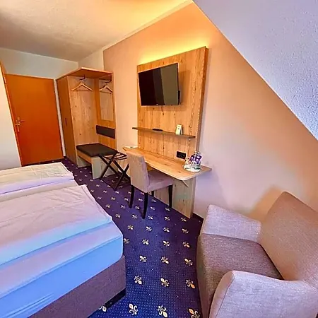 Hotel Zur Heinzebank 3*