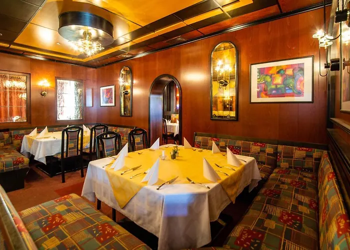 Zur Heinzebank فندق فولكنشتاين